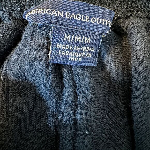 American Eagle Cropped Floral Embroidered Bubble Top Medium - Picture 9 of 9